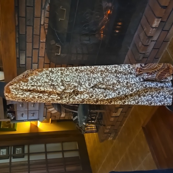 CAFTAN - Picture 3 of 6